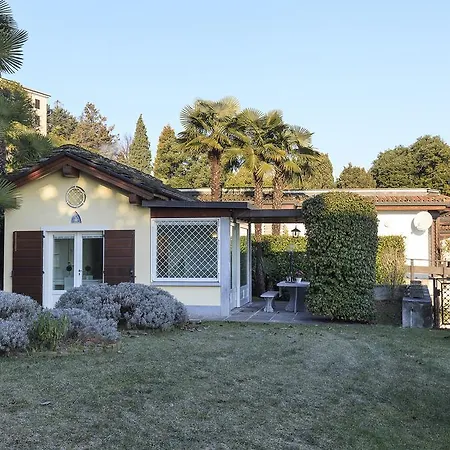 Maison Du Lac * Stresa