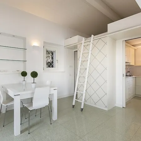 Maison Du Lac * Stresa